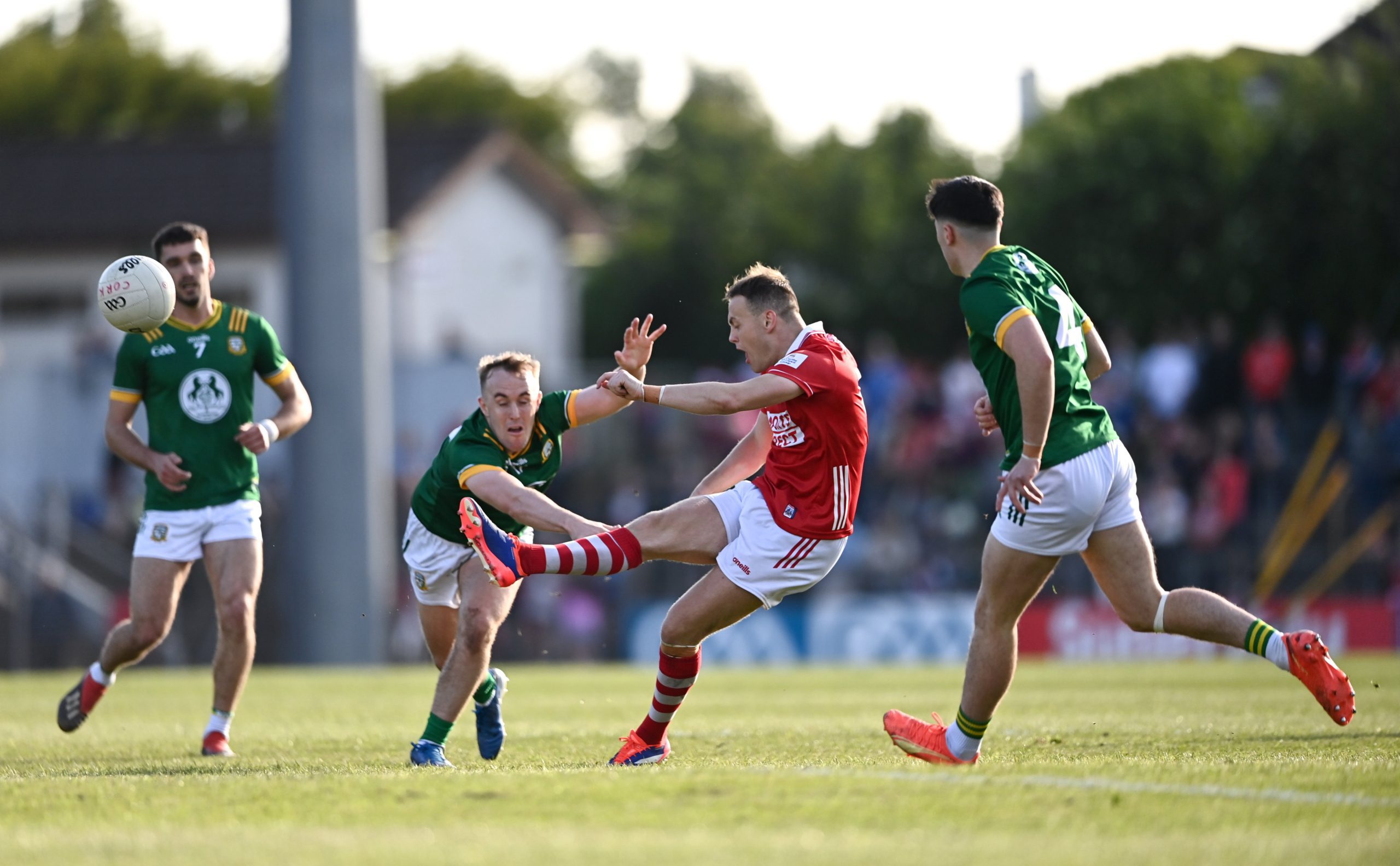 Footballers win in Páirc Uí Rinn and book a place in round 2A